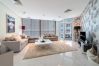 Apartment in Dubai - Luxury and Spacious 3 bedroom apartment in Marina
