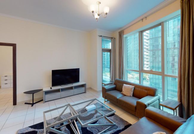 Apartment in Dubai - Light and Modern One Bedroom Apartment in Marina