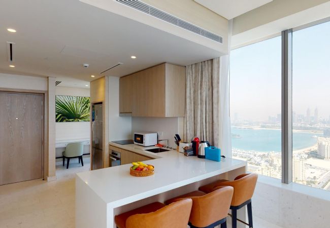 Apartment in Dubai - 1 Bed Apartment in Palm with Amazing Views