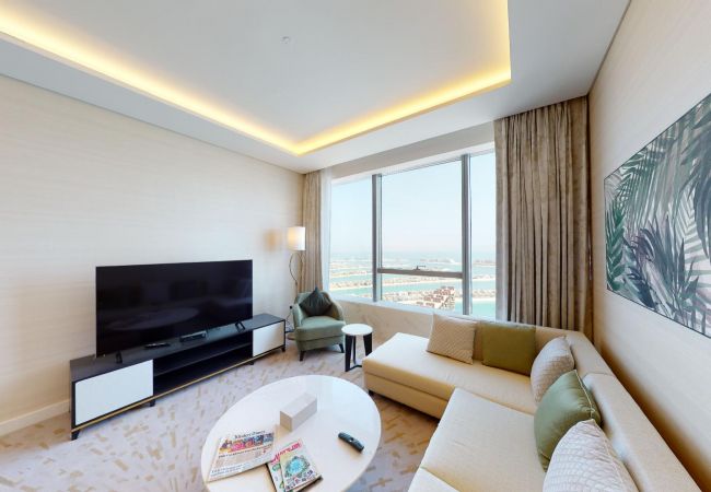 Apartment in Dubai - Breathtaking views from One Bed Apt in Palm