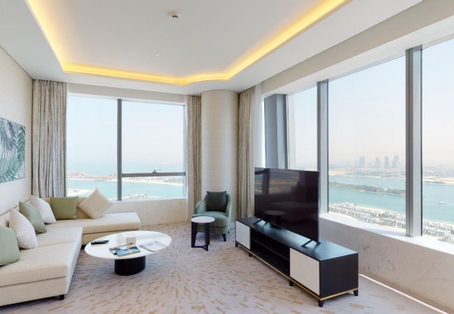 Apartment in Dubai - One Bed Apt. in Palm with Magnificent Views