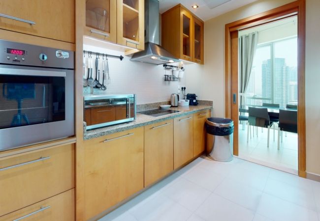 Apartment in Dubai - Modern Spacious 2 BR Apartment in Marina