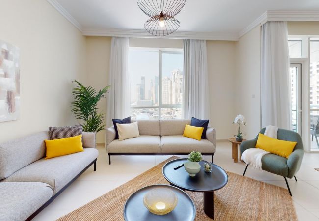 Apartment in Dubai - Stylish 2-Bedroom Apartment in JBR, Perfect for Enjoying the Ocean Vistas.